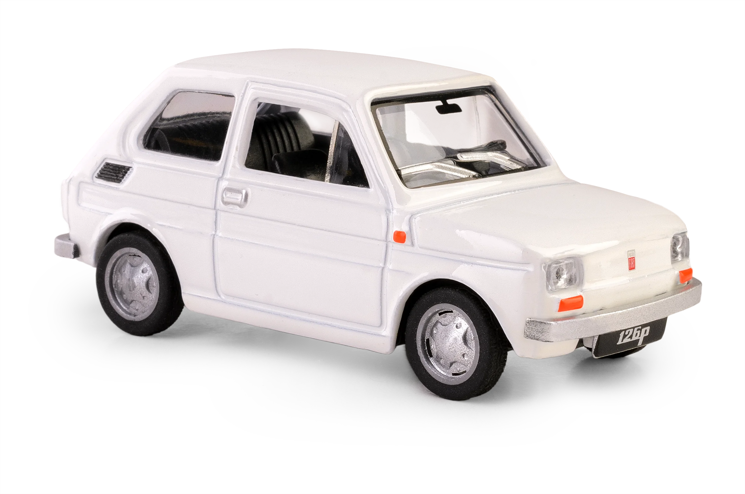Polski Fiat 126p biały